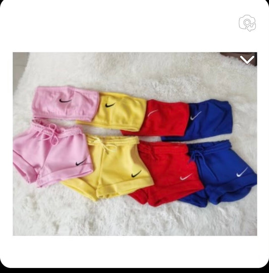 Nike Tube Top Set