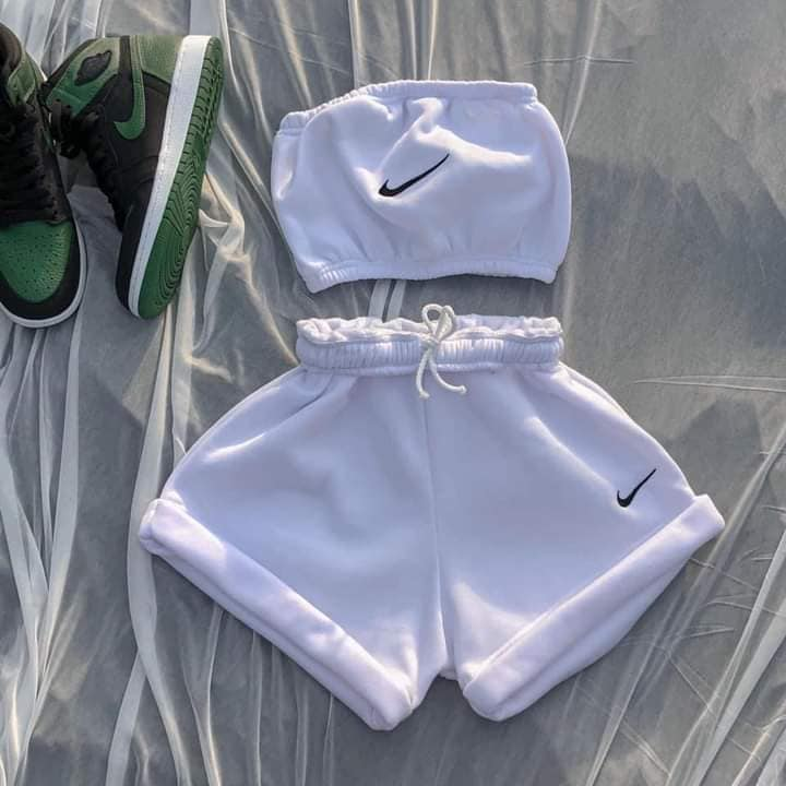 Nike Tube Top Set